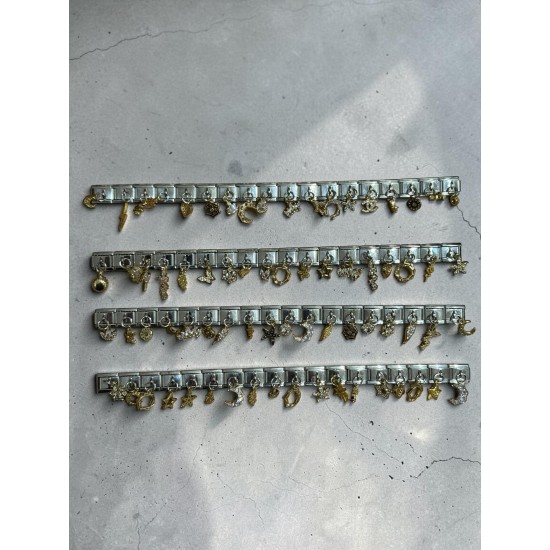 18 ADET NOMİNATİON SARI RENK ZİRKON CHARM
