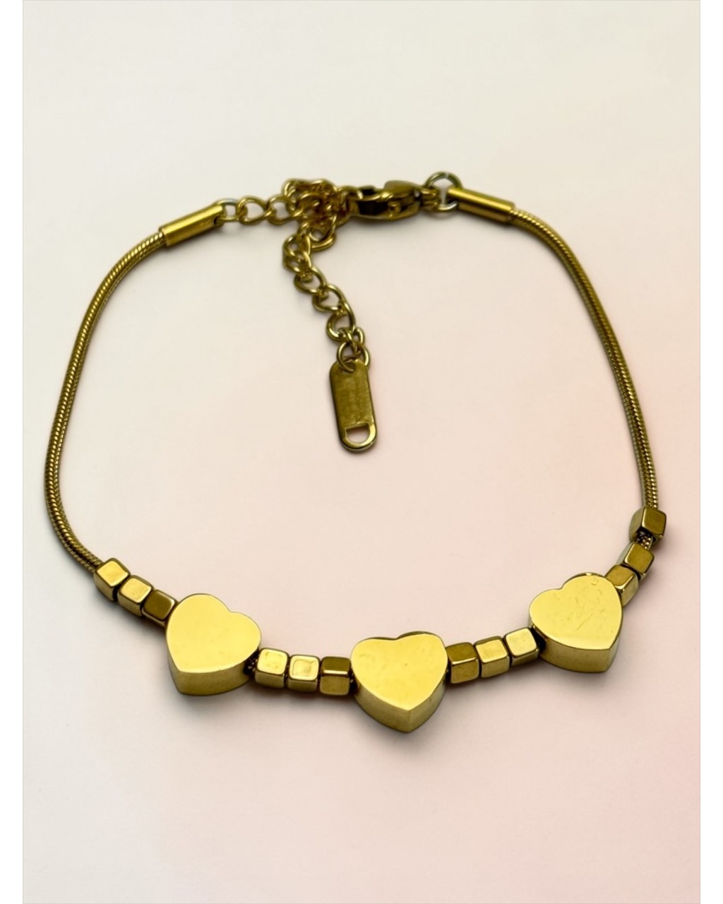 ÜÇLÜ KALP MODEL ÇELİK BİLEKLİK