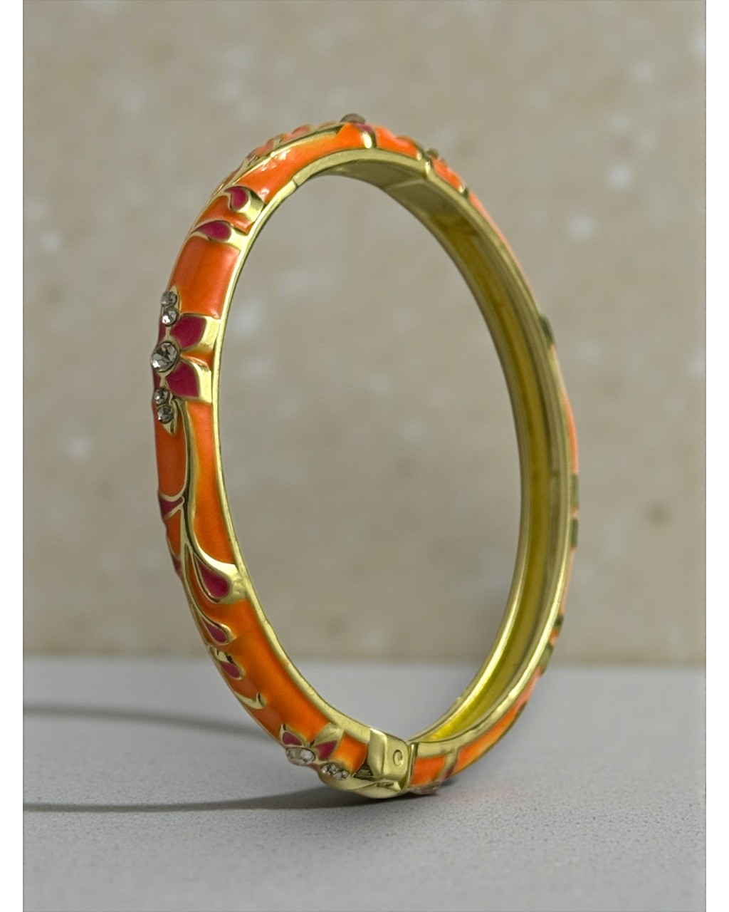 RENKLİ YENİ MODA MİNELİ BİLEKLİK