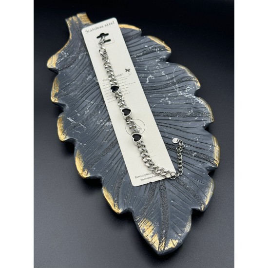 SİYAH KRİSTAL TAŞLI KALP MODEL SİLVER RENK ÇELİK BİLEKLİK