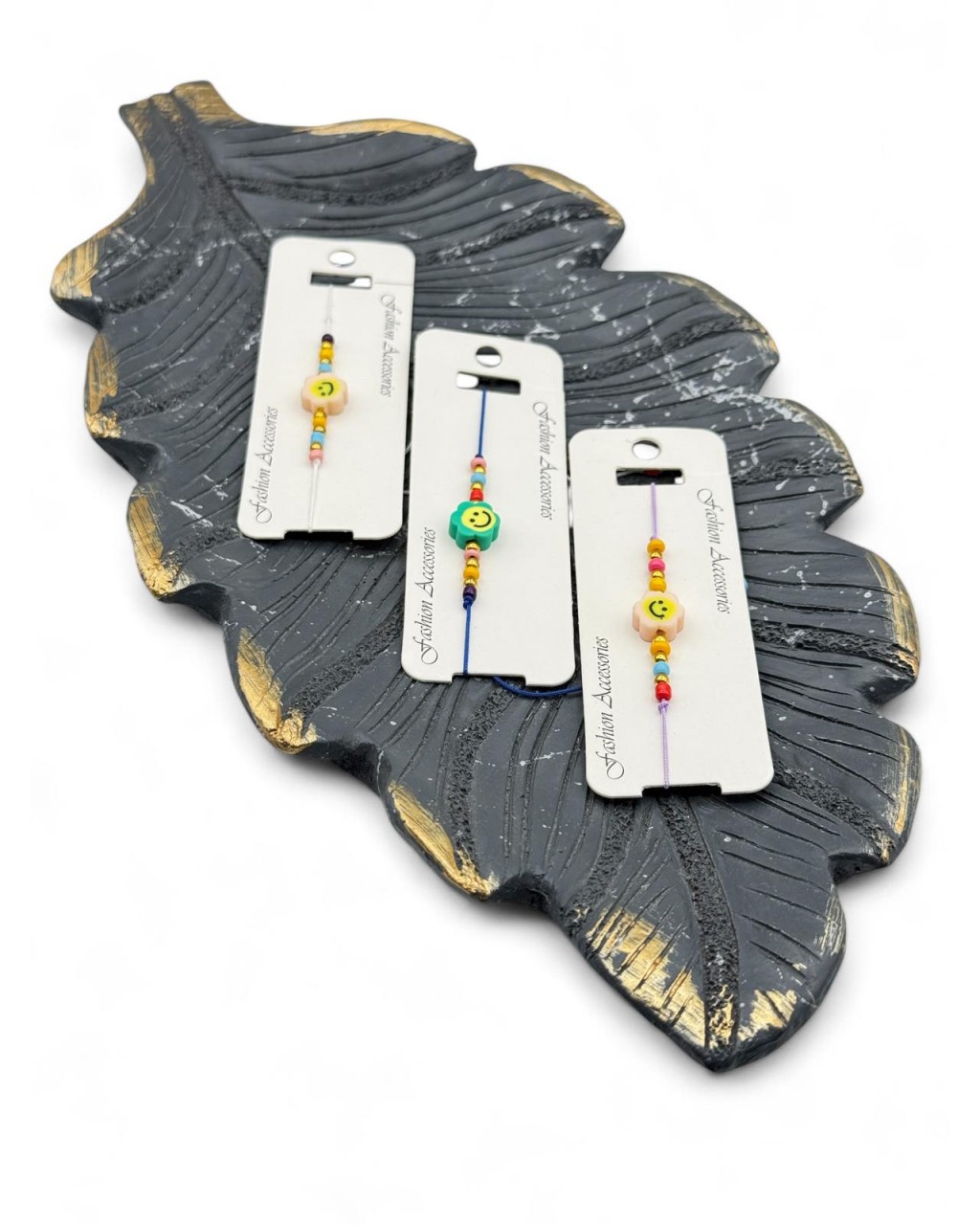 FİMO BONCUK GÜLEN ÇİÇEK VE ÇOK BONCUKLU KARIŞIK RENK MAKROME BİLEKLİK