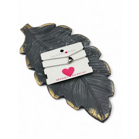 GÜMÜŞ-SİYAH RENK MIKNATISLI KALP MODEL KARTLI SEVGİLİ BİLEKLİĞİ
