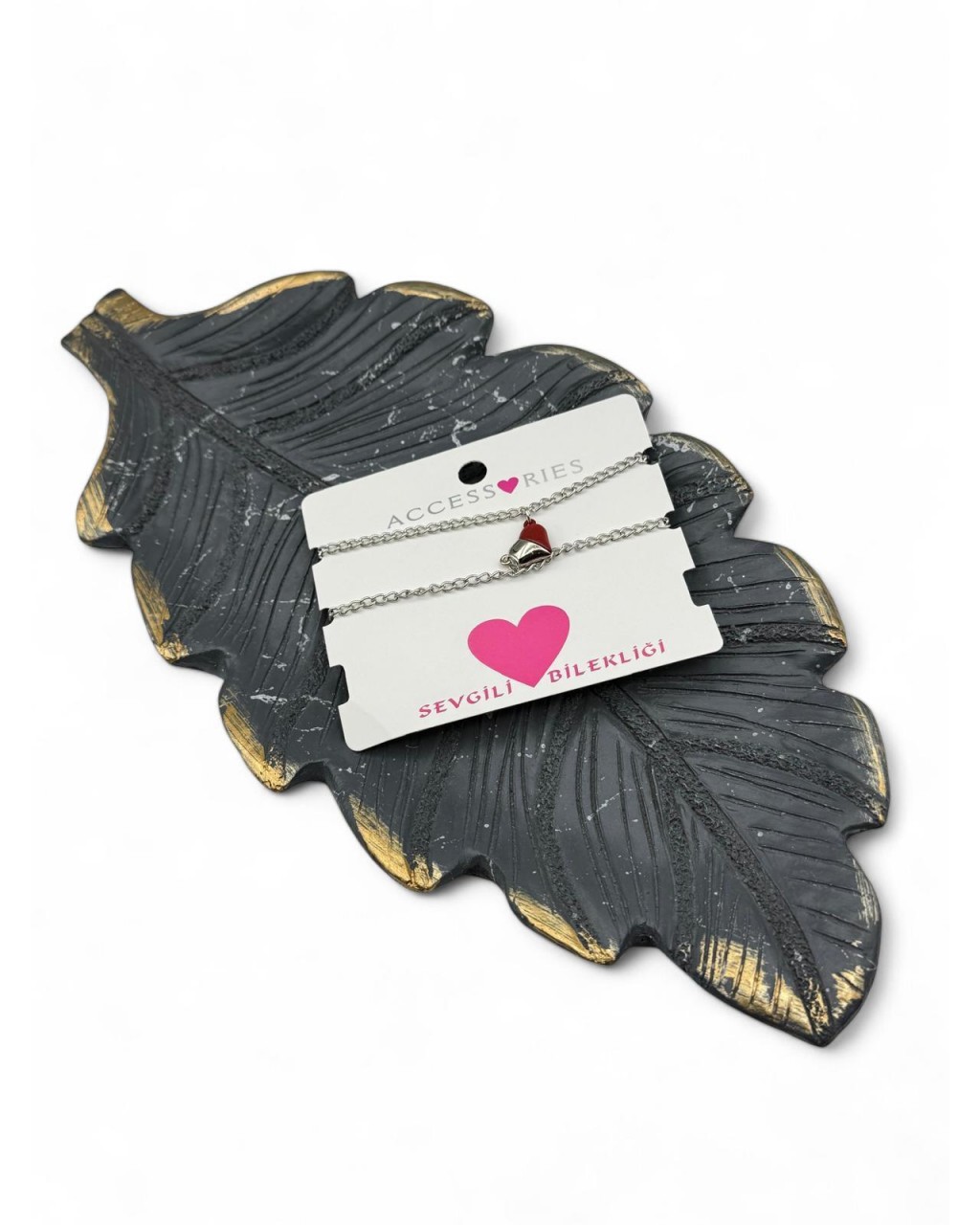 GÜMÜŞ-KIRMIZI RENK MIKNATISLI KALP MODEL KARTLI SEVGİLİ BİLEKLİĞİ