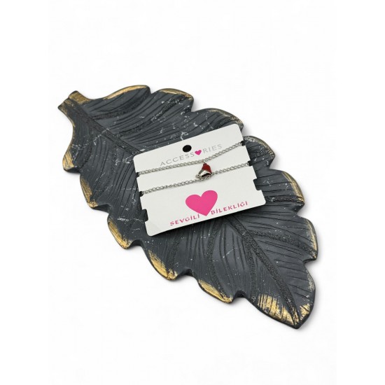 GÜMÜŞ-KIRMIZI RENK MIKNATISLI KALP MODEL KARTLI SEVGİLİ BİLEKLİĞİ