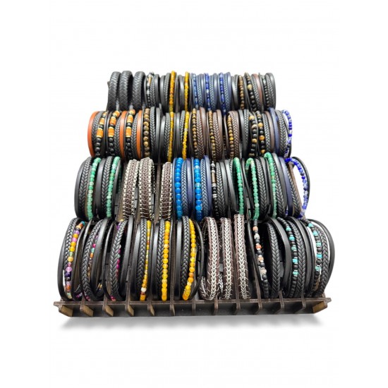 48 ADET KARIŞIK MODEL DERİ BİLEKLİK KUTULU