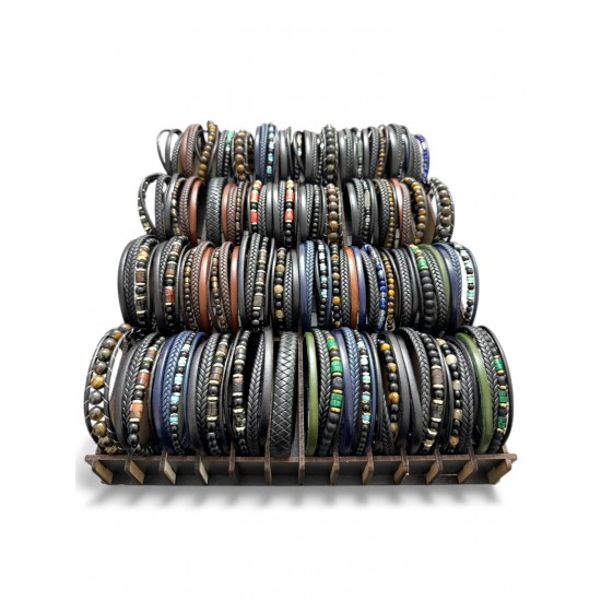 48 ADET KARIŞIK MODEL DERİ BİLEKLİK KUTULU