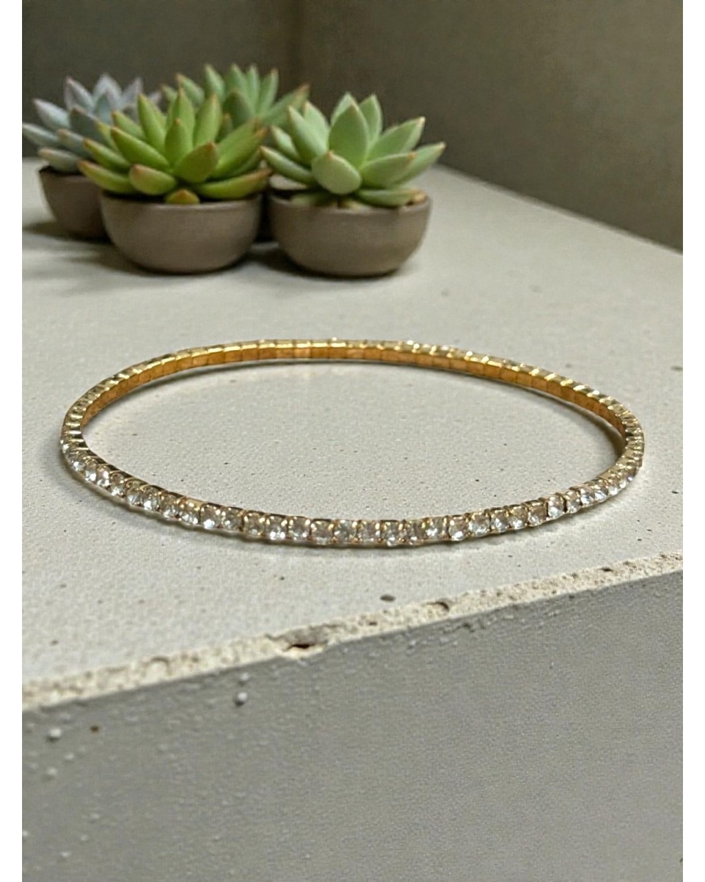 GOLD RENK SU YOLU LASTİK BİLEKLİK