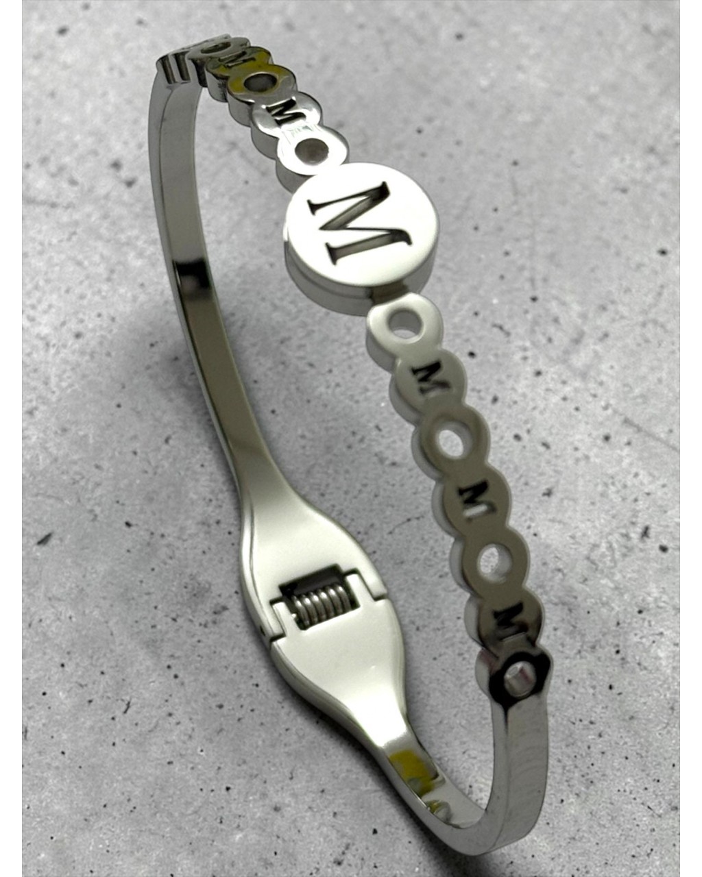 SİLVER RENK M HARF ÇELİK KELEPÇE BİLEKLİK