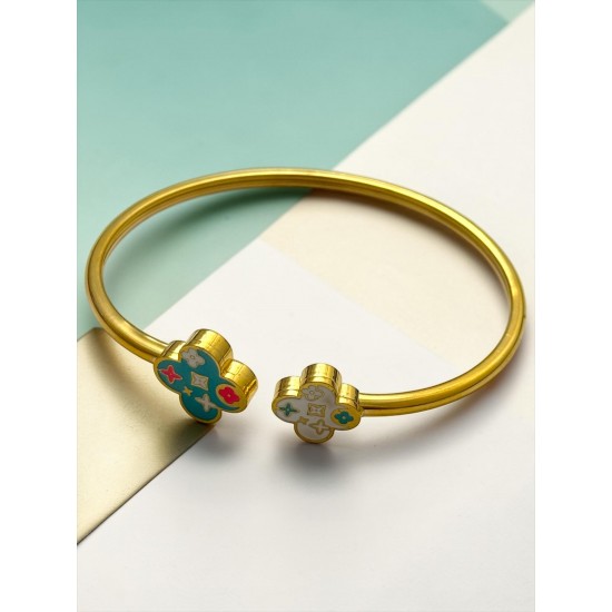 GOLD RENK MAVİ BEYAZ ÇİÇEK MODEL ÇELİK KELEPÇE BİLEKLİK