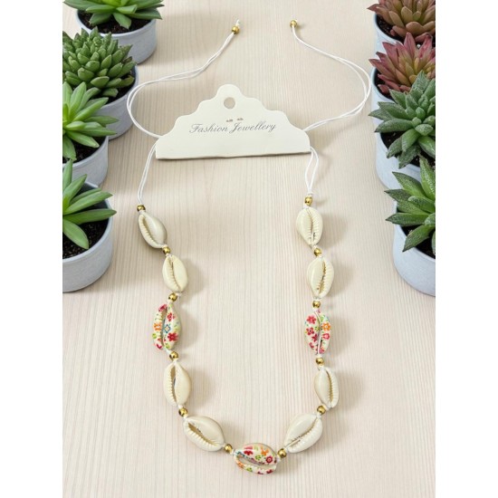 ÇİÇEK BASKI DESENLİ DENİZ KABUĞU KOLYE