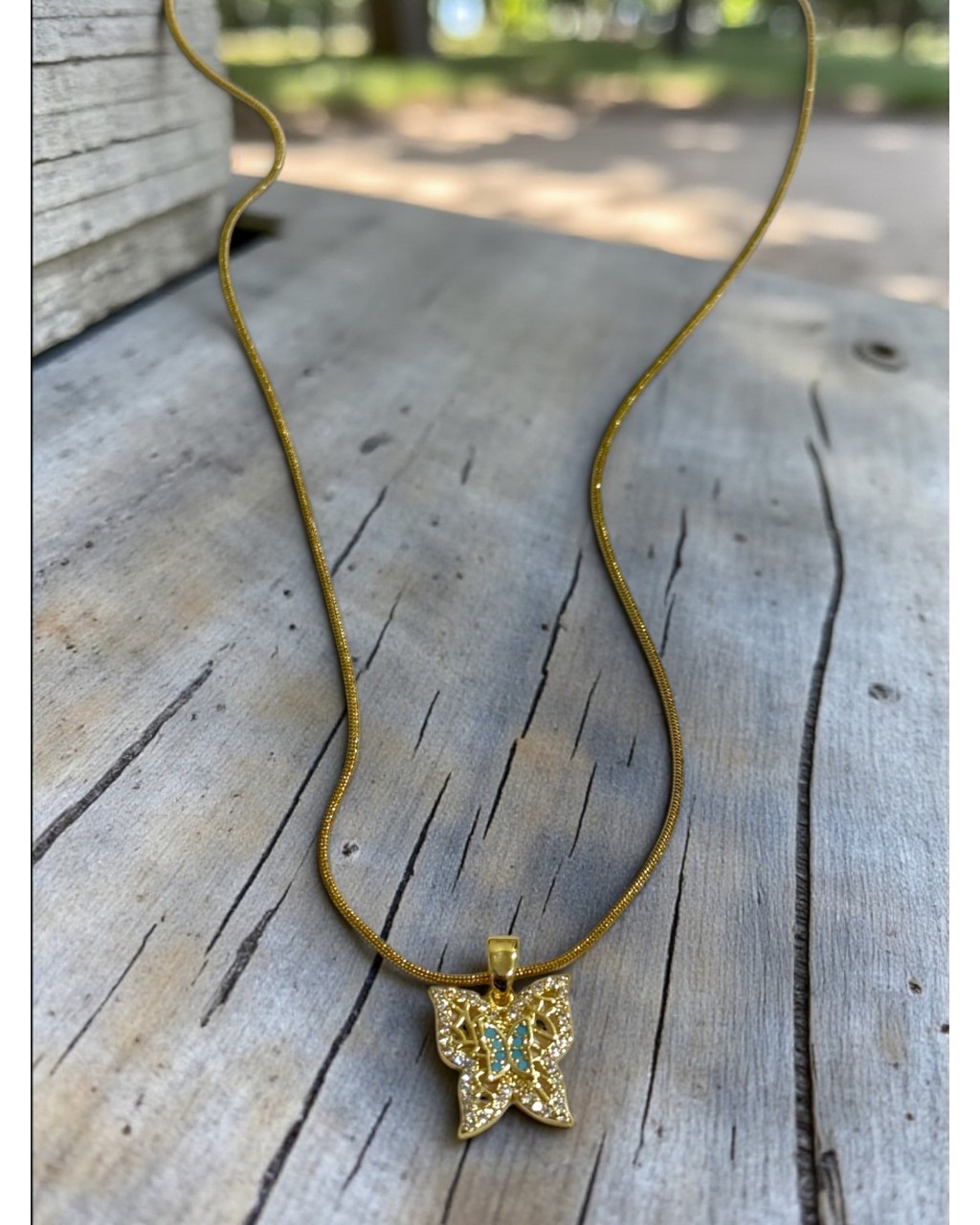 ZİRKON TAŞLI ÇELİK KELEBEK MODEL KOLYE