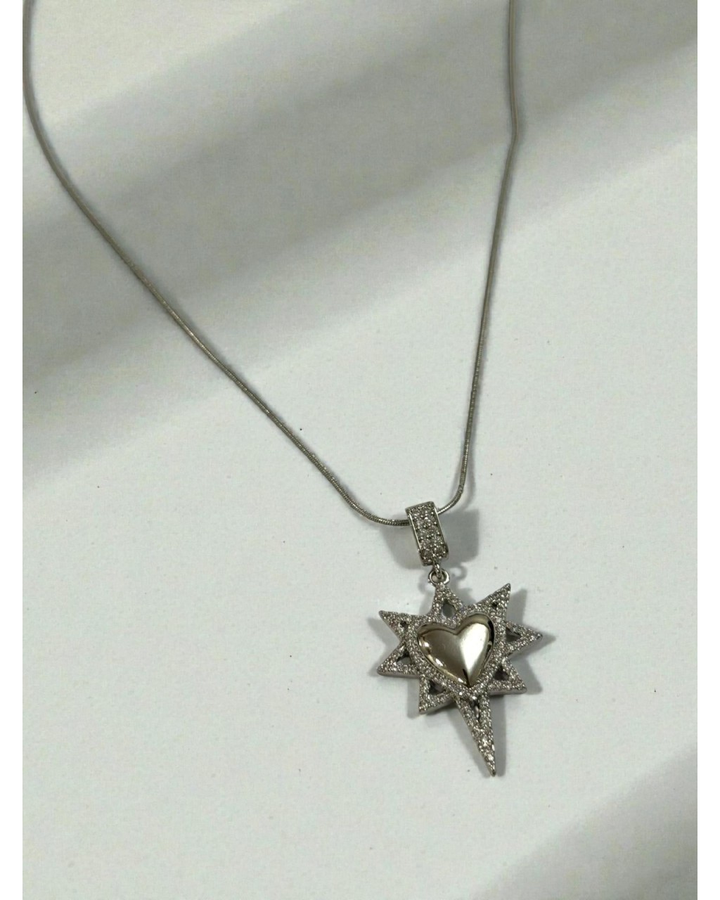 SİLVER RENK KALPLİ SİRİUS CHARM ÇELİK KOLYE