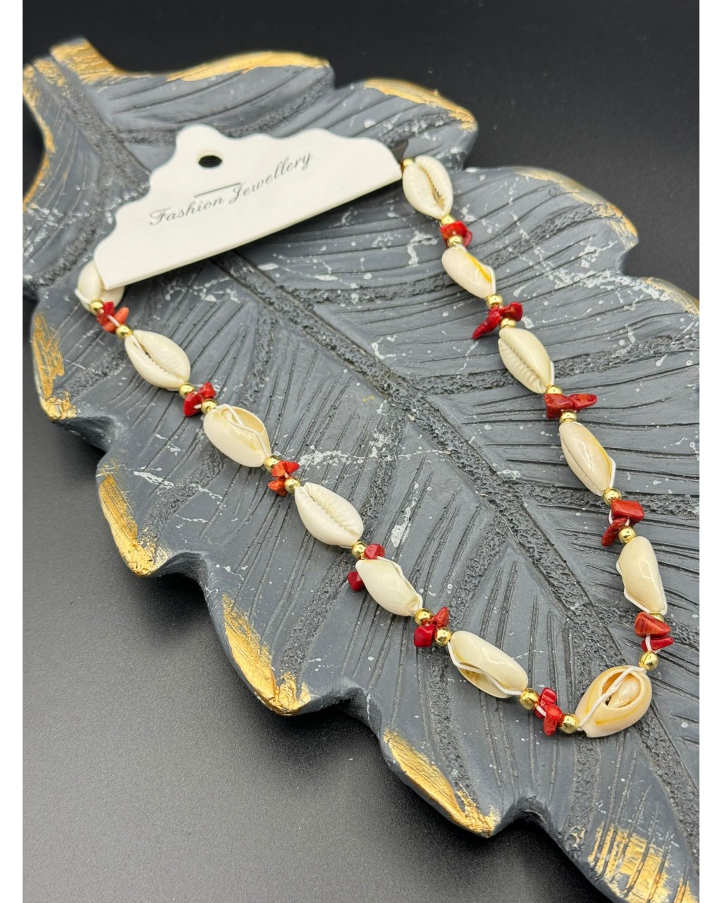 MERCAN TAŞI BÜYÜK DENİZ KABUĞU KOLYE