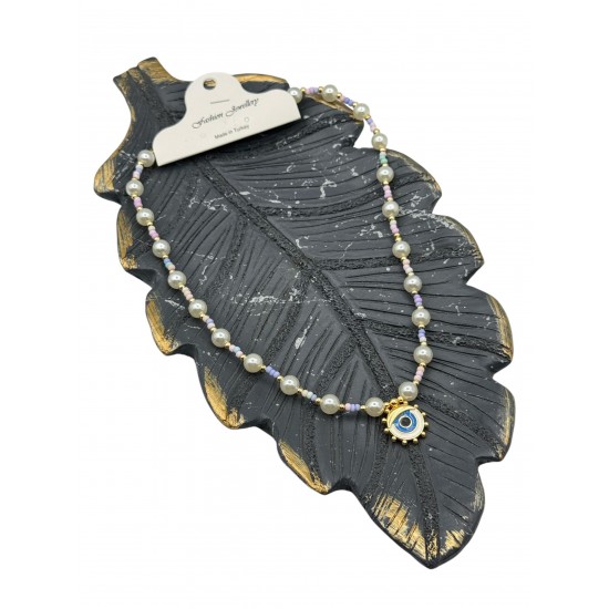 BEYAZ RENK İNCİLİ VE NAZAR MODEL KUM BONCUK KOLYE