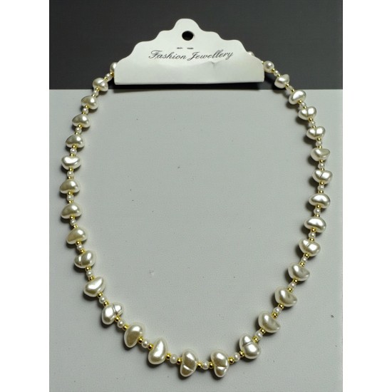 YAMUK İNCİ VE YUVARLAK KÜÇÜK İNCİ DETAYLI KOLYE