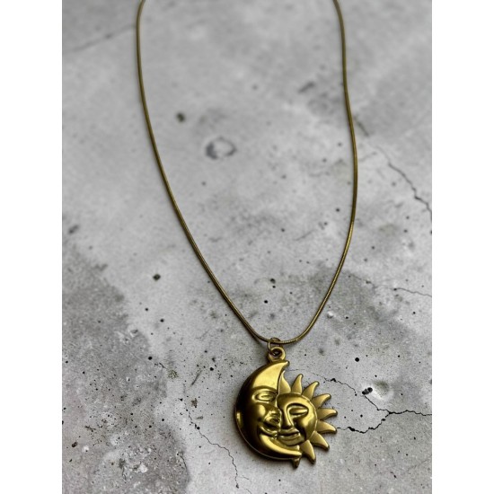 GÜNEŞ VE AYIN BÜYÜSÜ GOLD RENK ÇELİK KOLYE