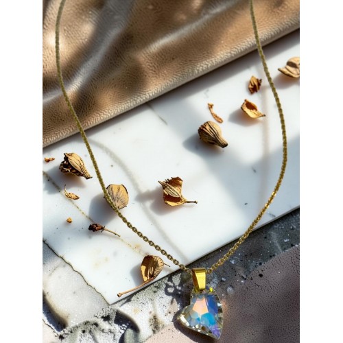 GOLD RENK GEÇİŞLİ PARILTILI KALP MODEL KOLYE