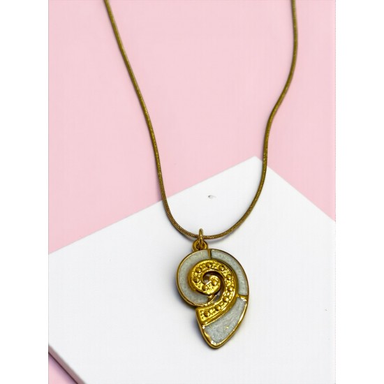 DENİZ KABUĞU MODEL ÇELİK KOLYE