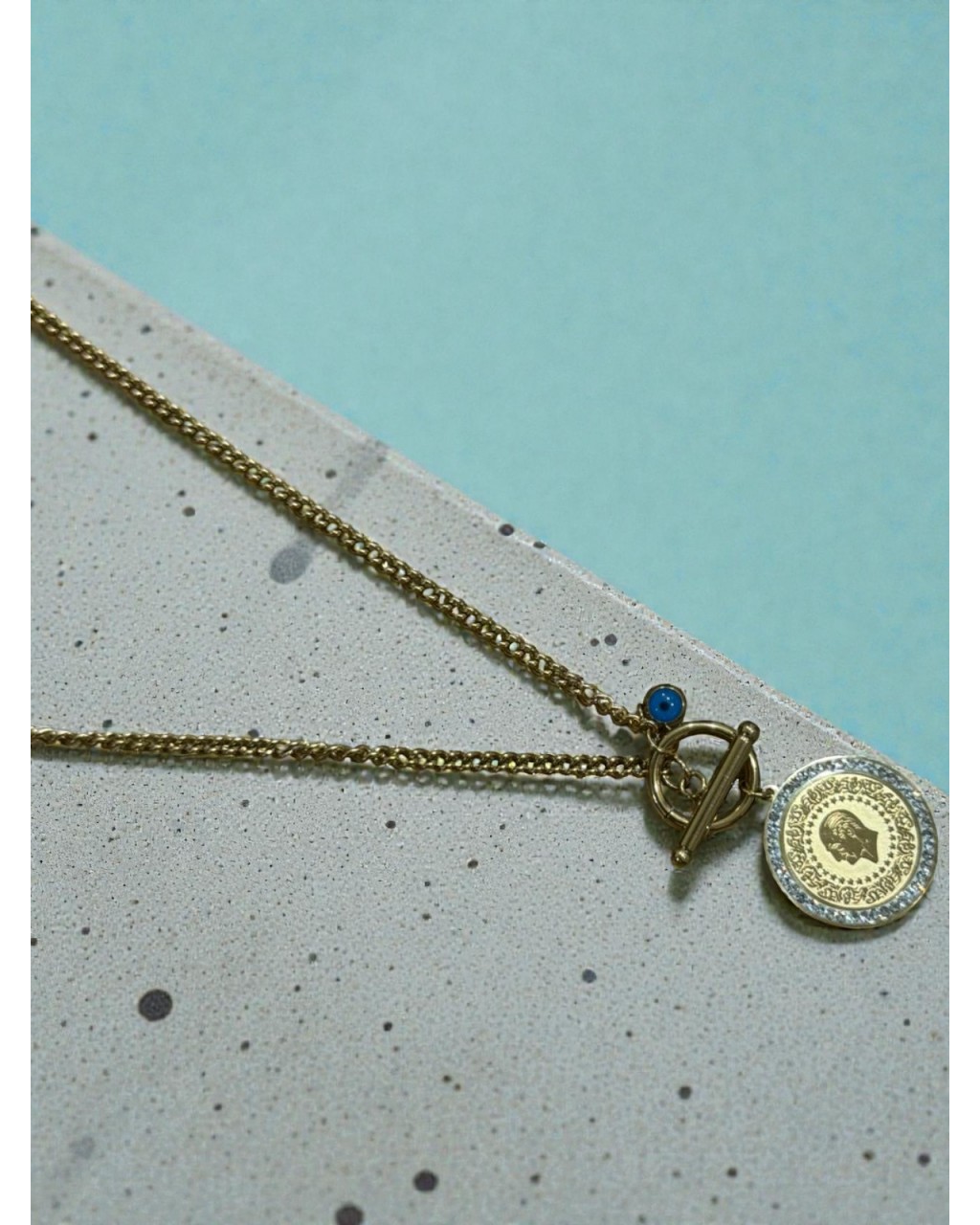 ZİRKON TAŞLI ÇEYREK MODEL GEÇİRMELİ ÇELİK KOLYE