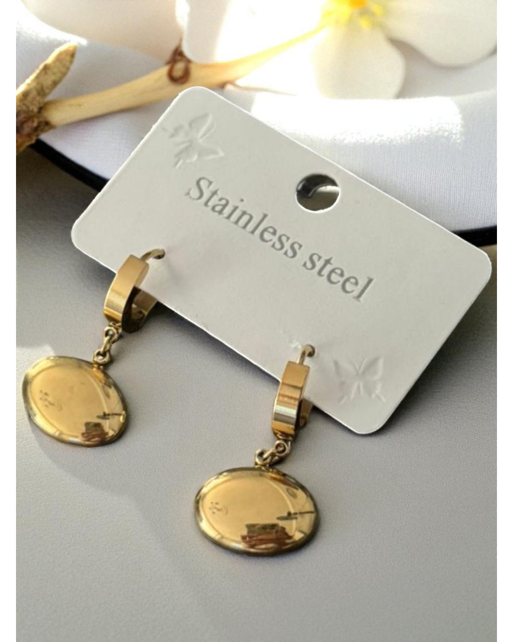 GOLD RENK OVAL MODEL ÇELİK KÜPE