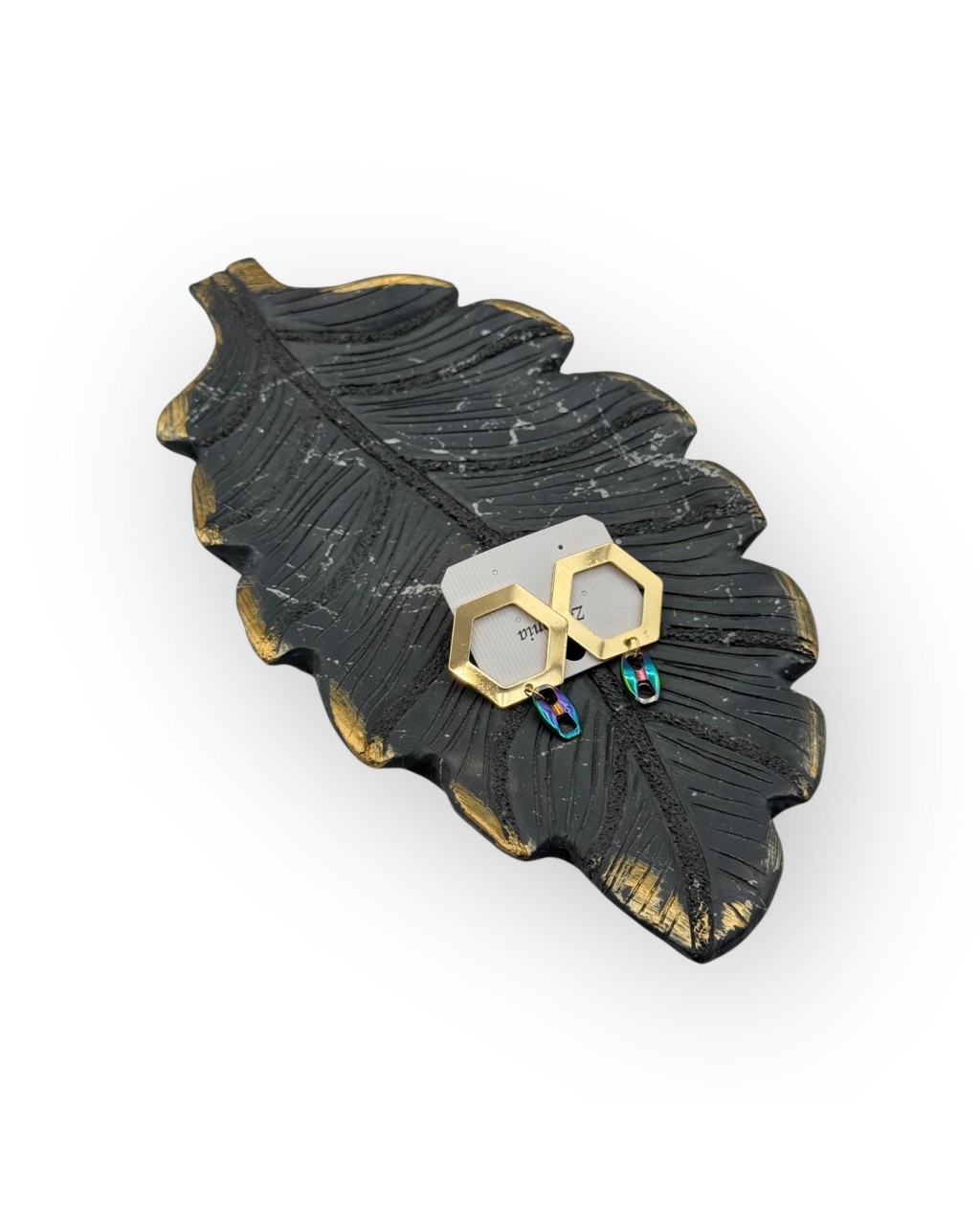 GOLD ALTIGEN DETAYLI YANAR DÖNER TİTANYUM KAPLAMA KÜÇÜK DÜĞME MODEL KÜPE