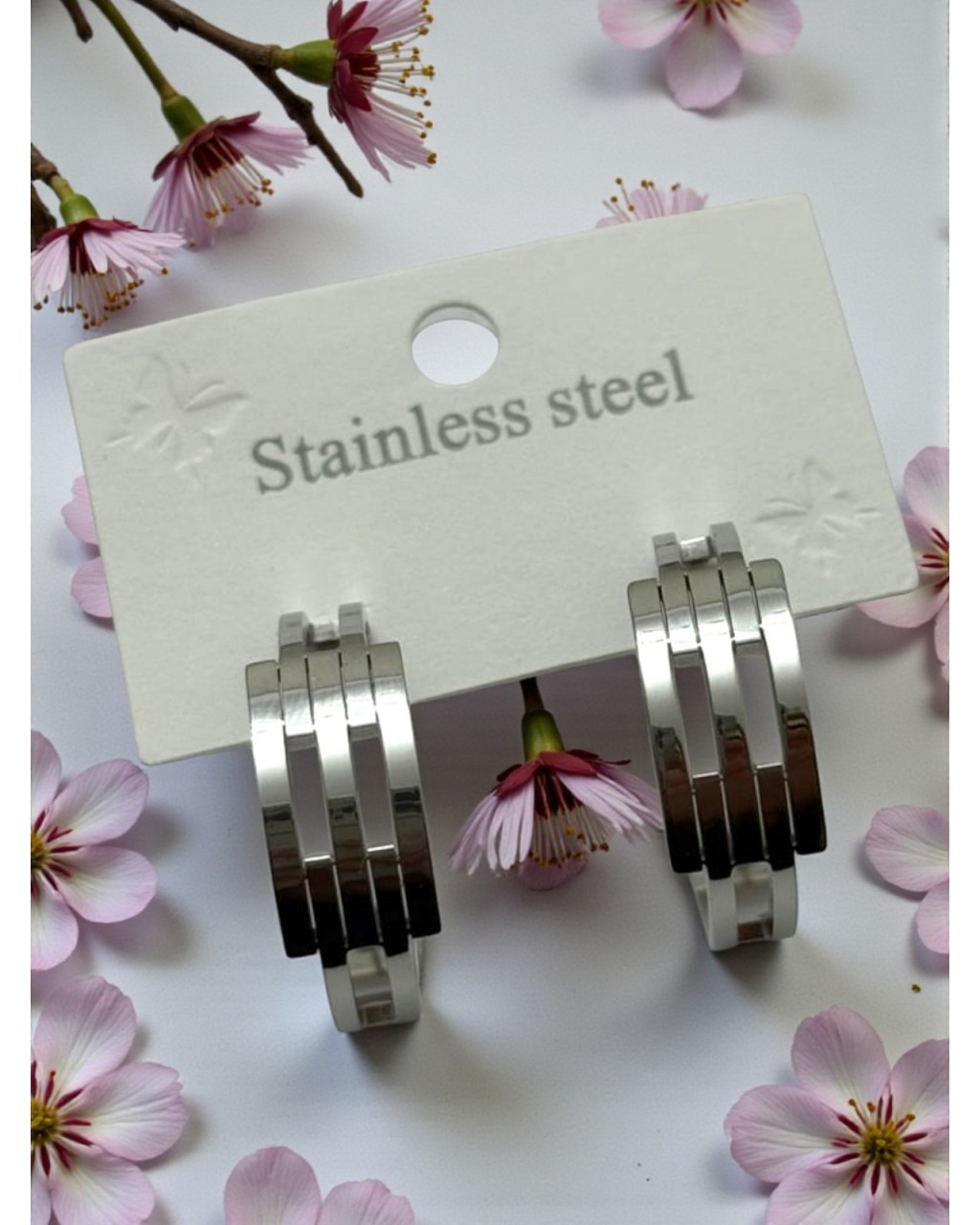 SİLVER RENK KABURGA MODEL ÇELİK KÜPE