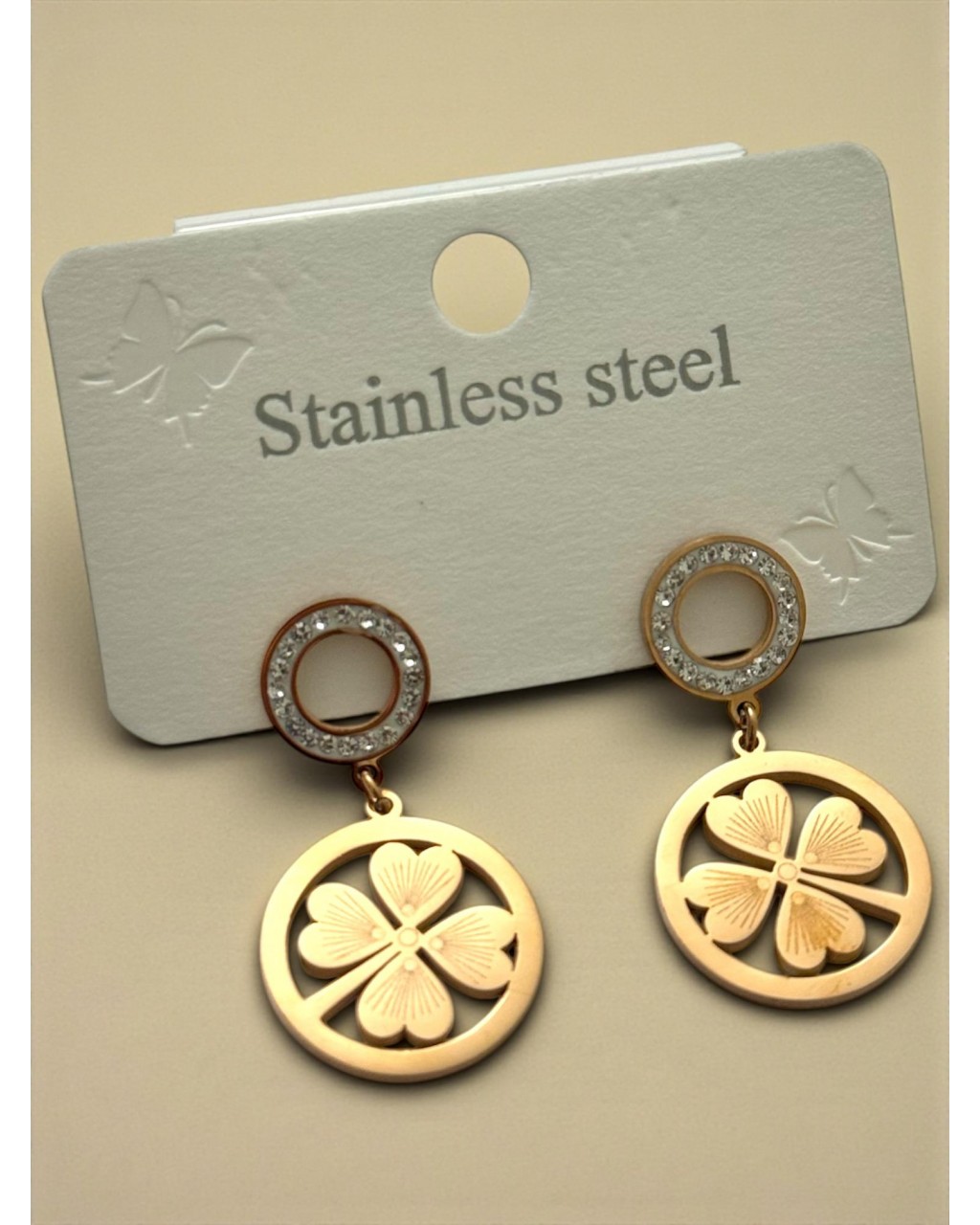 GOLD RENK YUVARLAK YONCA MODEL TAŞLI ÇELİK KÜPE