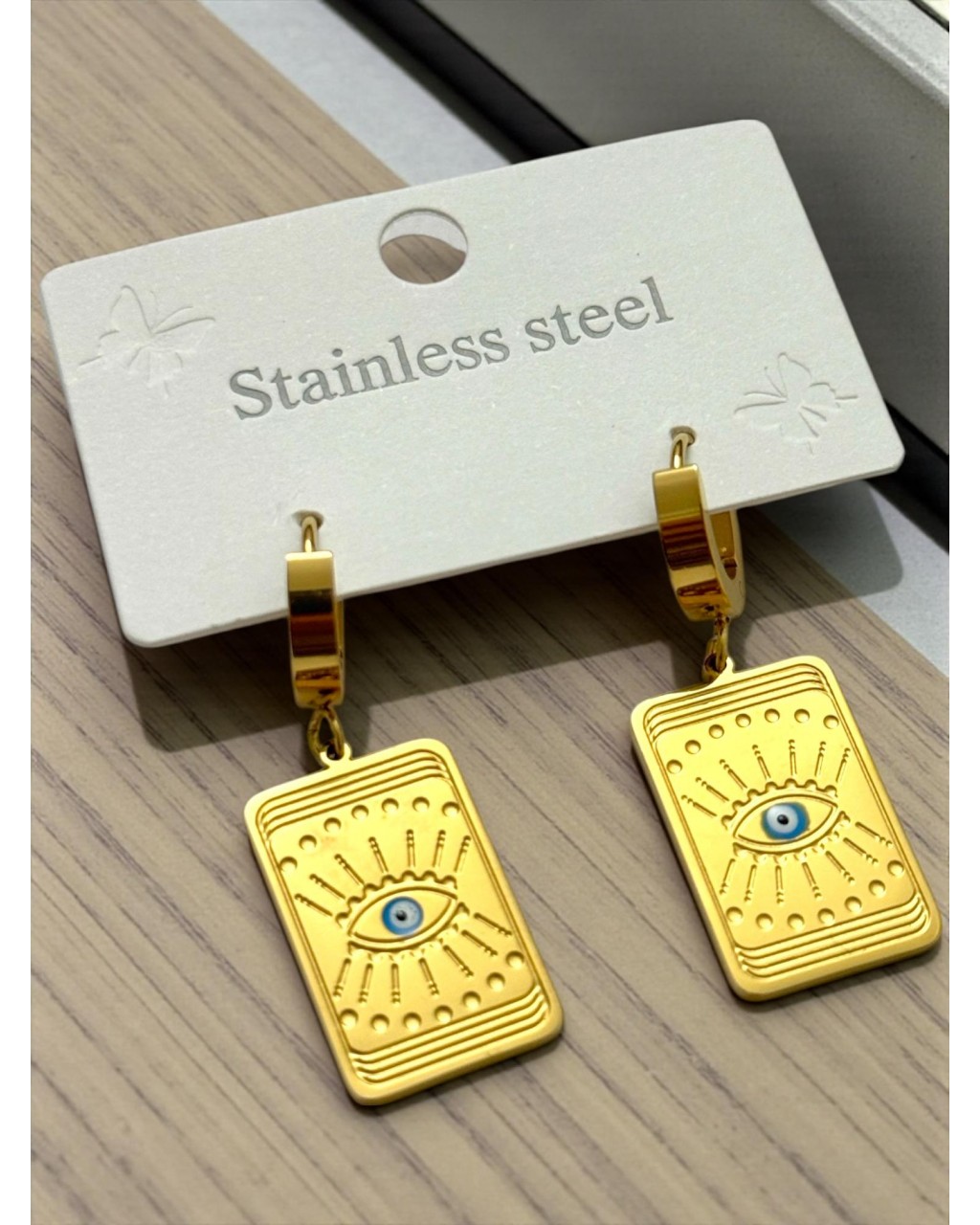 GOLD RENK PLAKA TAROT GÖZ FİGÜRLÜ ÇELİK KÜPE