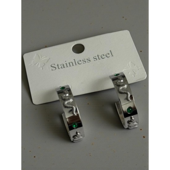 YILAN VE YEŞİL TAŞLI HALKA MODEL SİLVER RENK ÇELİK KÜPE