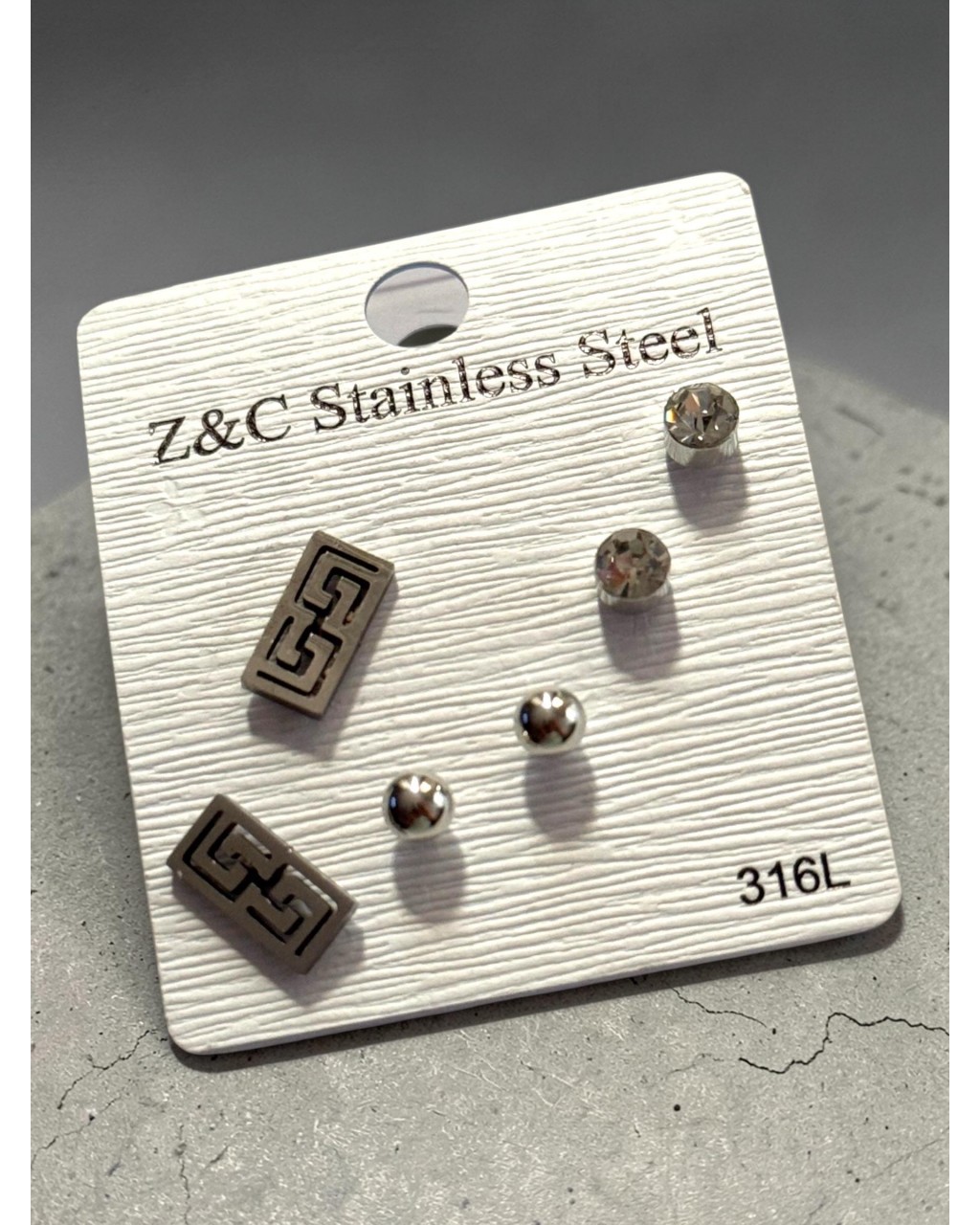 SİLVER RENK DİKDÖRTGEN MODEL ÜÇLÜ ÇELİK KÜPE