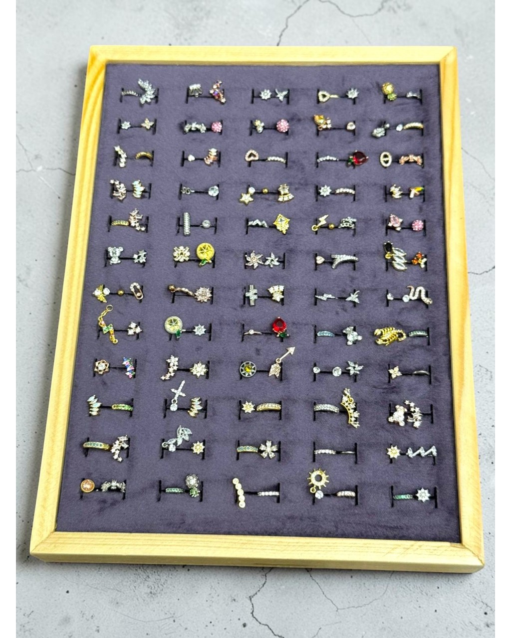 120 ADET KARIŞIK PİERCİNG KUTULU5