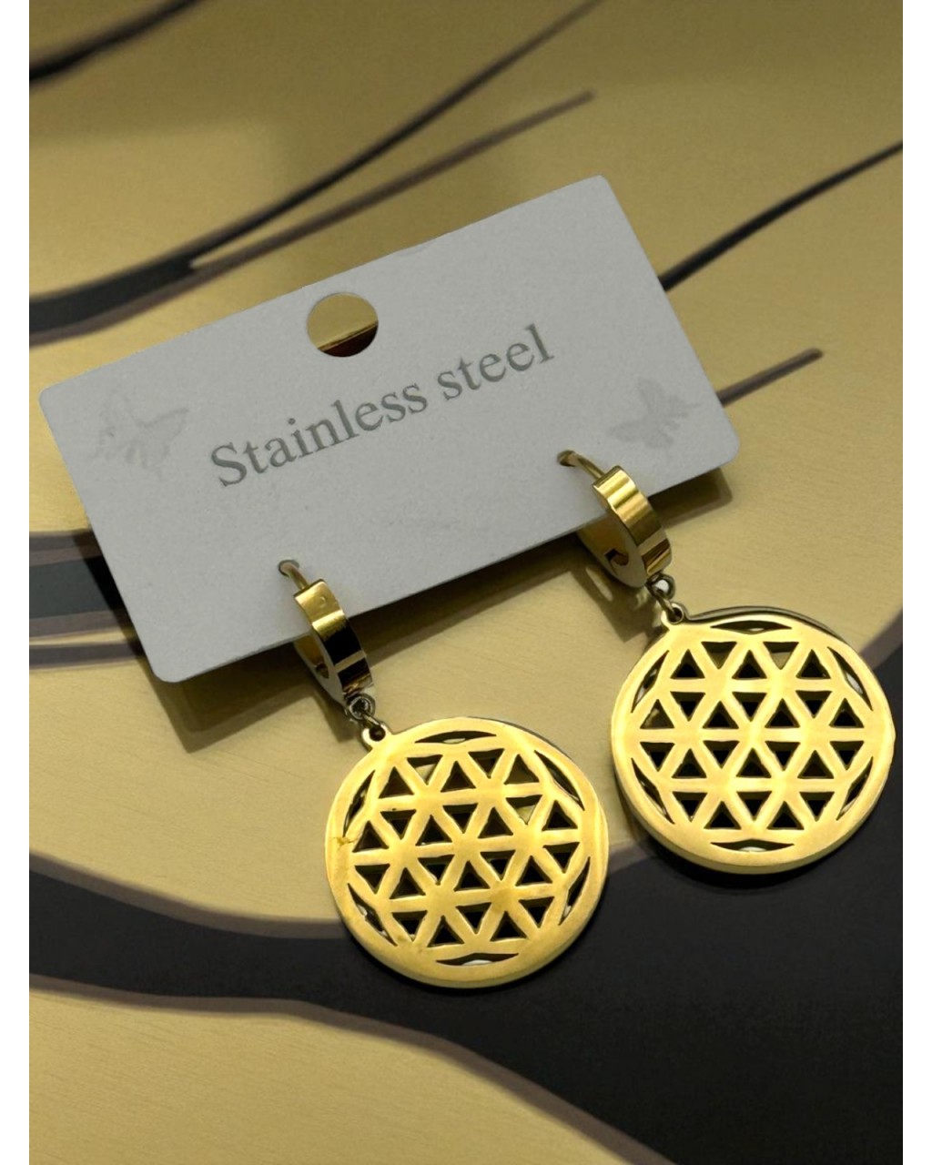 GOLD RENK YAŞAM ÇİÇEĞİ MODEL ÇELİK KÜPE