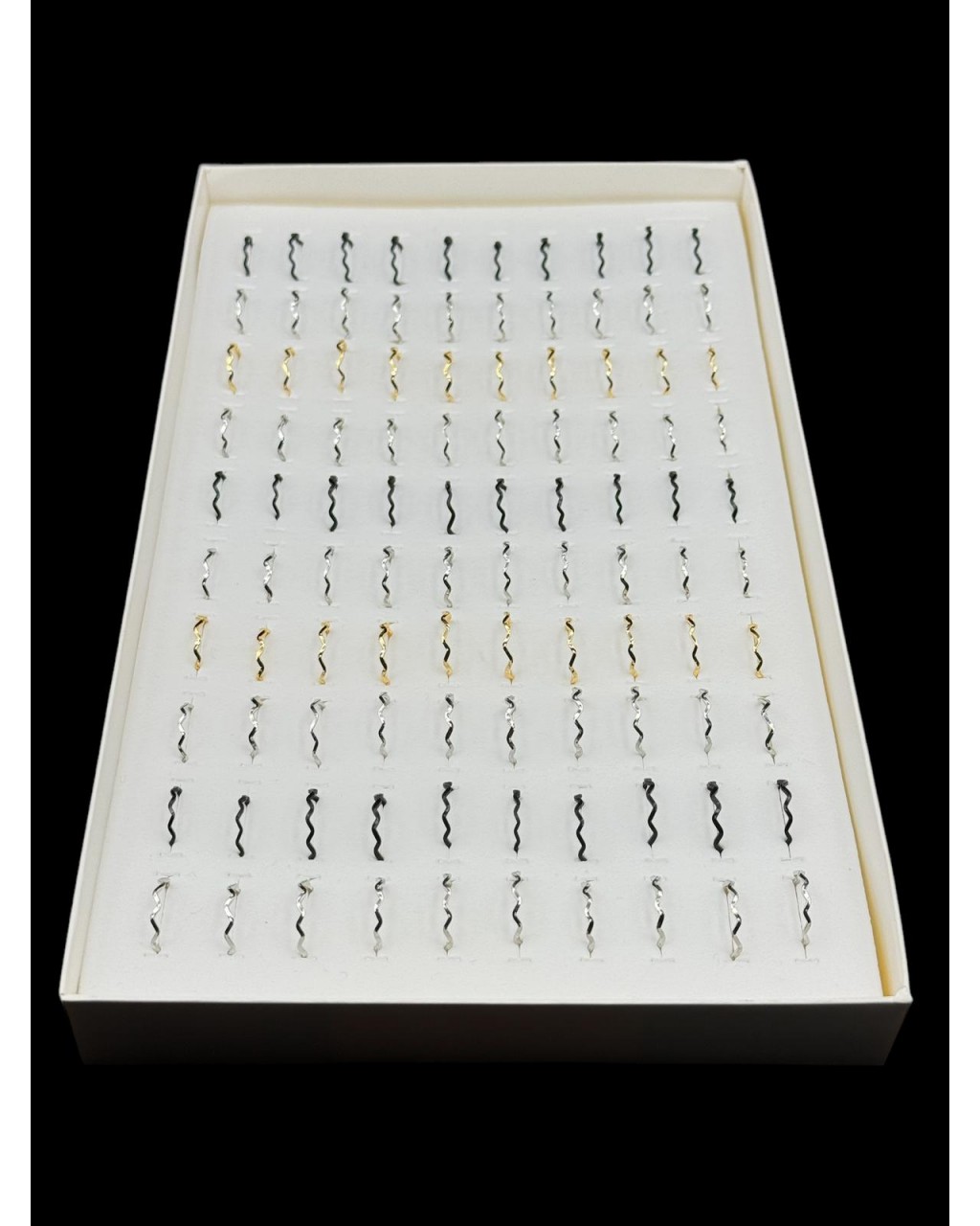 100 ADET KARIŞIK ÜÇ RENK ZİKZAK MODEL YÜZÜK 100 ADET KARIŞIK ÜÇ RENK ZİKZAK MODEL YÜZÜK