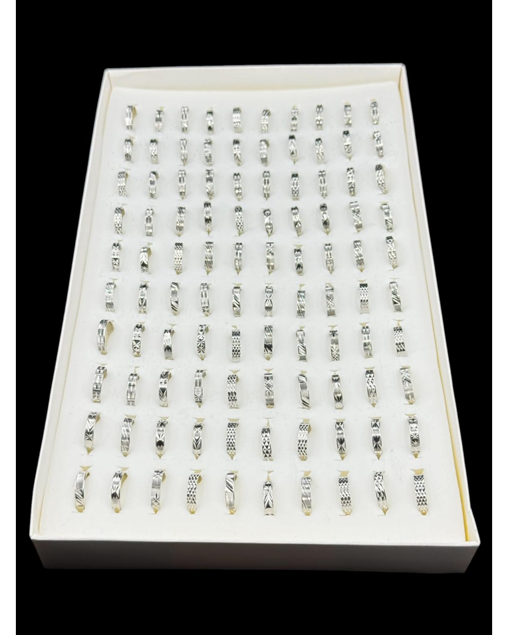 100 ADET SİLVER RENK KARIŞIK ALYANS MODEL YÜZÜK 100 ADET SİLVER RENK KARIŞIK ALYANS MODEL YÜZÜK